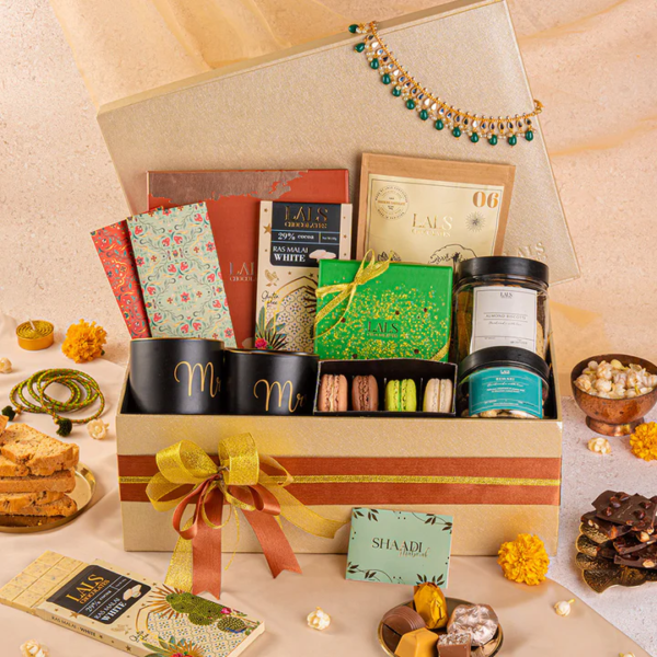 Couple's Grand Gift Hamper